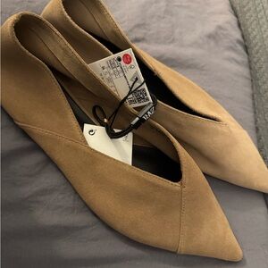 Zara Tan Pointed Flats